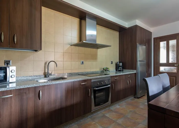 Дом отдыха Lar De Arousa 1 *